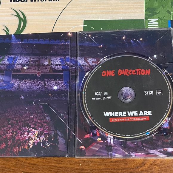 One Direction DVD Collection - Picture 5 of 7